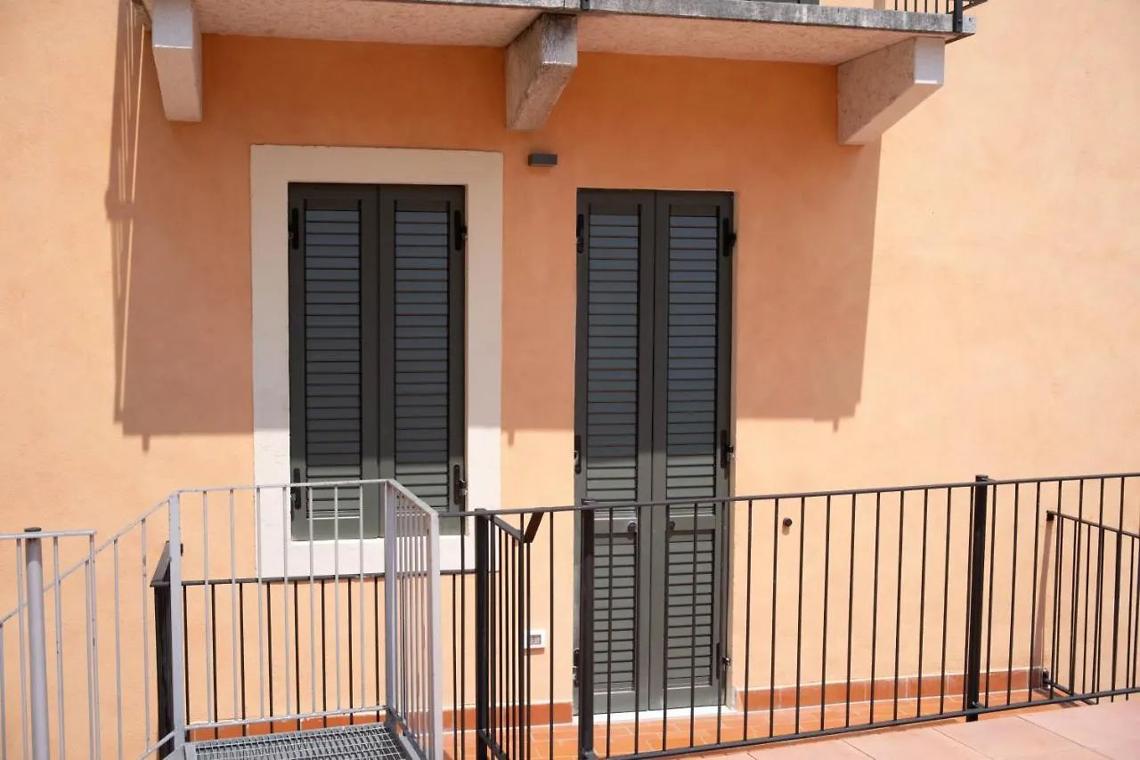 Maison Calcirelli Rooms Verona Hotel