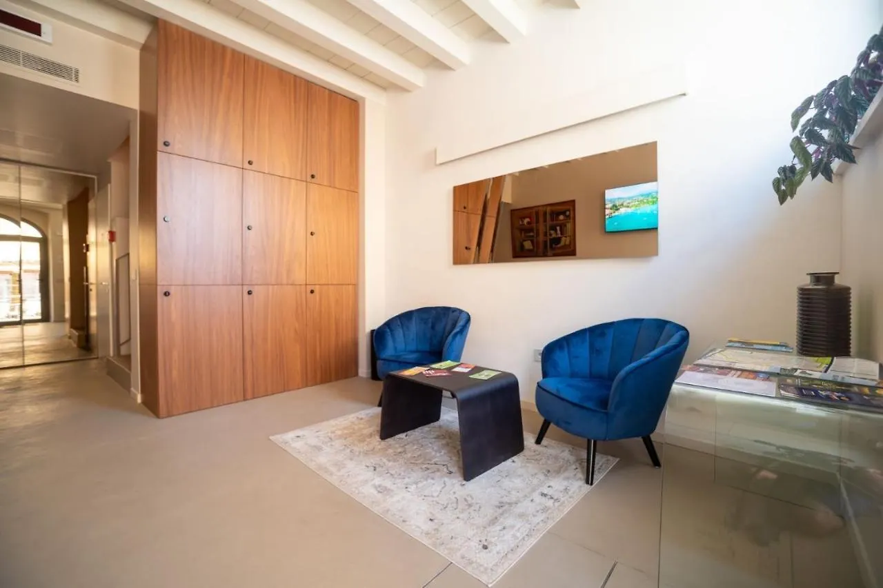 Hotel Maison Calcirelli Rooms Verona